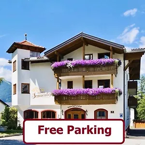 https://hotel-sonnenhof-bed-breakfast.innsbruckaustriahotels.com